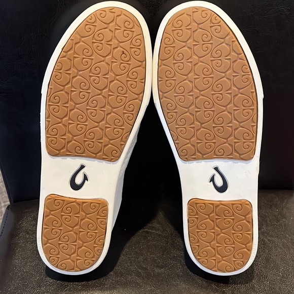 NWOT OluKai Pehuea Bright White Womens Slip On size 10 - Picture 4 of 7